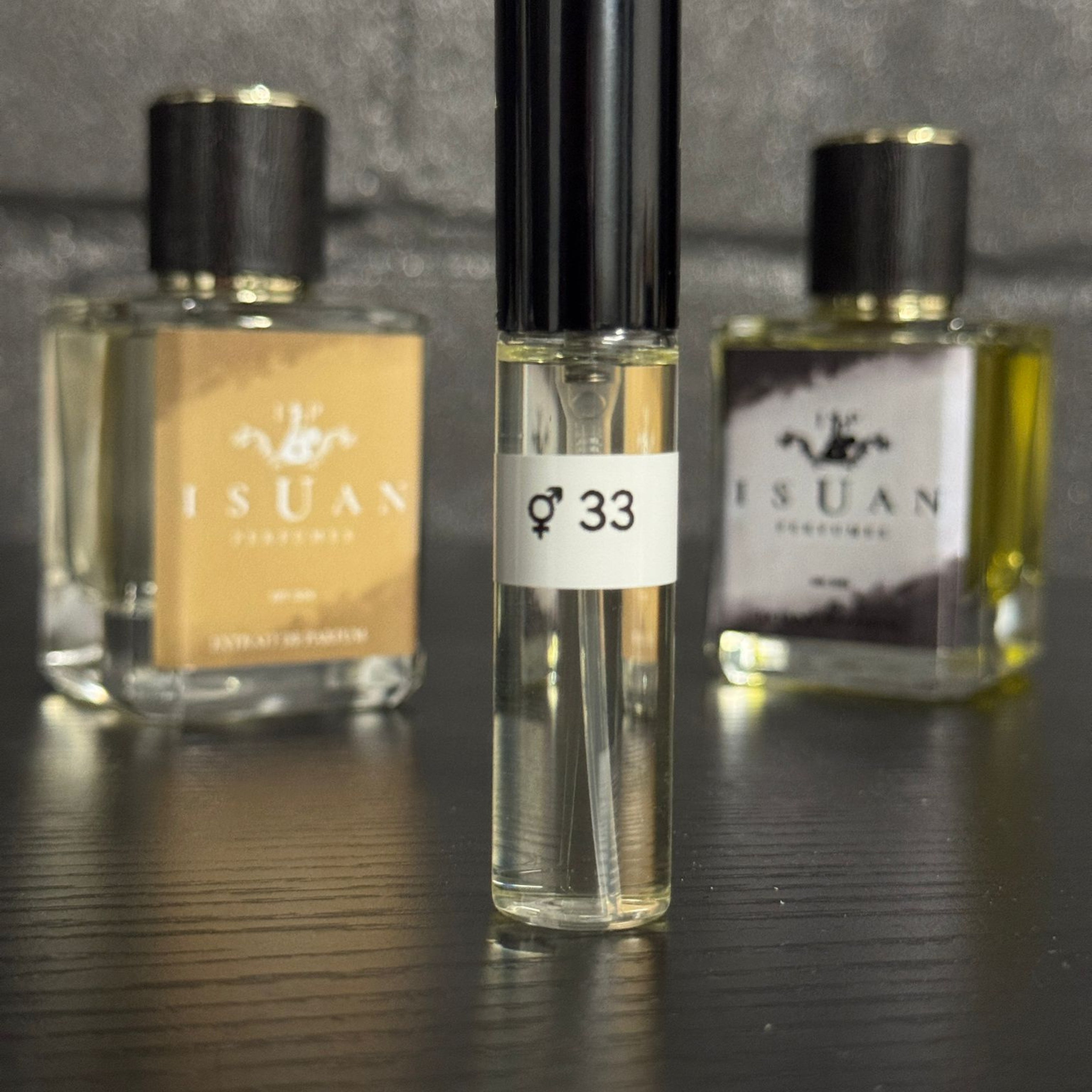 Royal Oud – Signature Luxury Fragrance